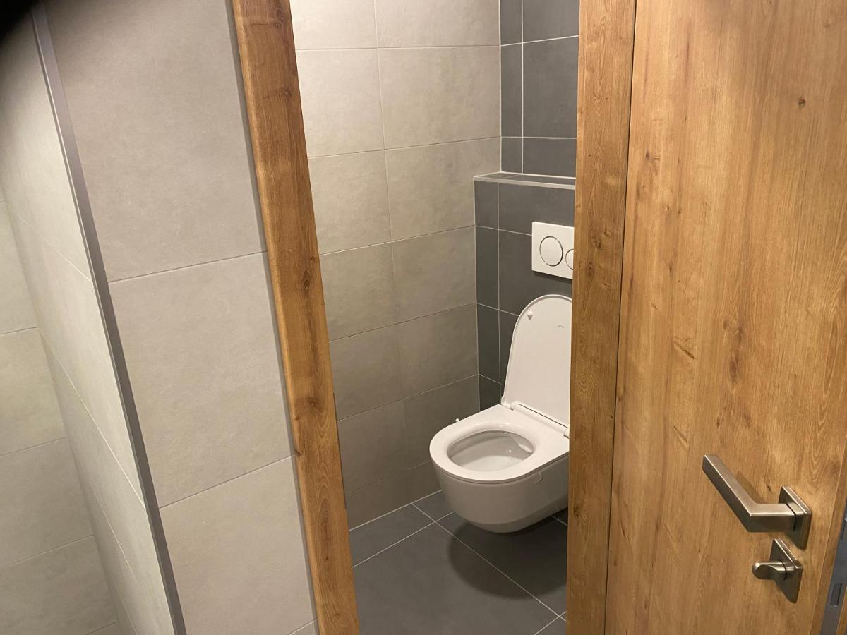 Klicperovo 2Kk Apartamento Hradec Králové Exterior foto